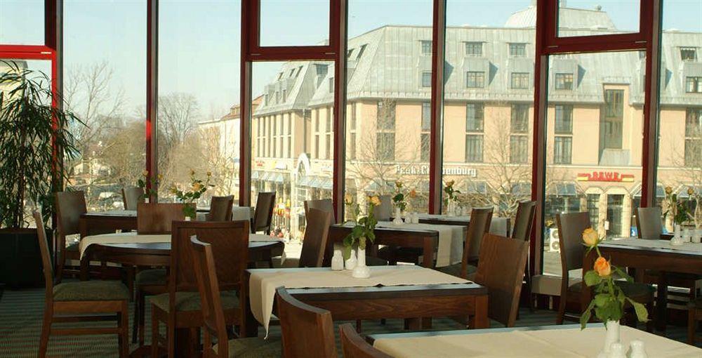 Rugs Hotel Augsburg City Restaurant foto